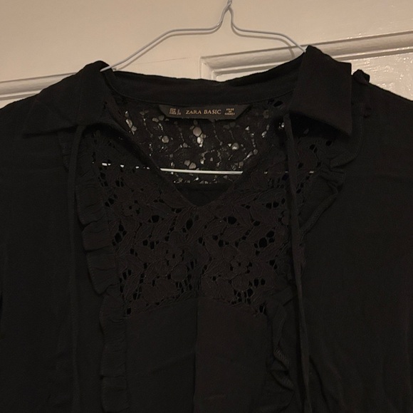Zara Basics Black Lace Detail Blouse - Picture 3 of 4